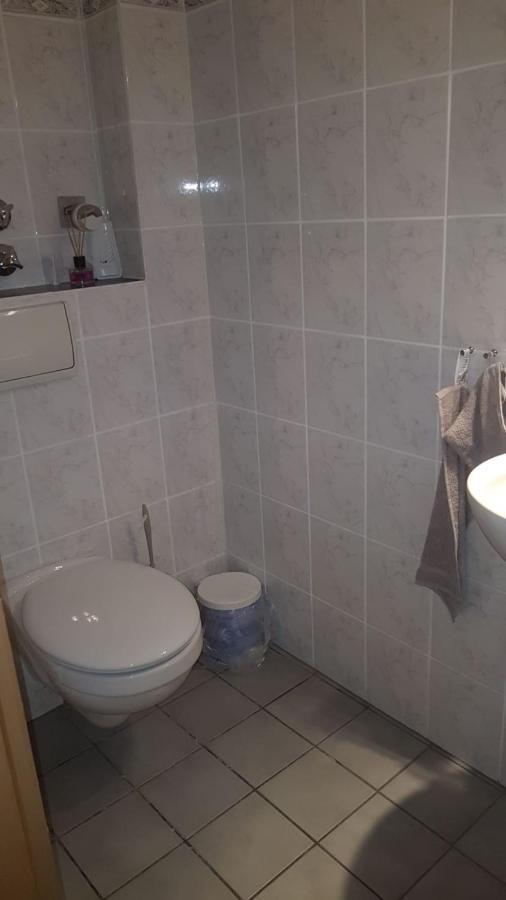 Komfortable Ferienwohnung In Floersheim-Weilbach Floersheim am Main Exteriér fotografie